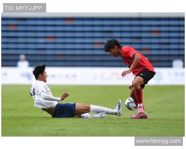 深圳足球队边路渗透革新探索与战术创新的深度分析与展望 深圳足球队边路渗透革新探索与战术创新的深度分析与展望