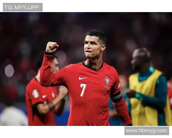 足球明星C罗的签名背后的故事与价值解析 足球明星C罗的签名背后的故事与价值解析