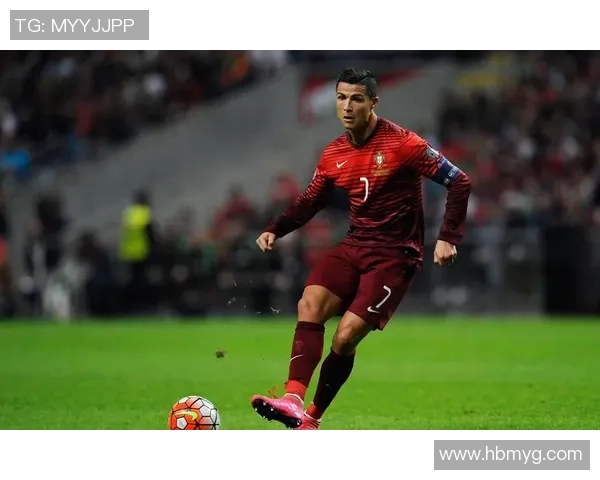 足球明星的独特技能与魅力解析展现他们的非凡才华与职业生涯 足球明星的独特技能与魅力解析展现他们的非凡才华与职业生涯